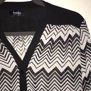 NWT Cute Black & White Blouse